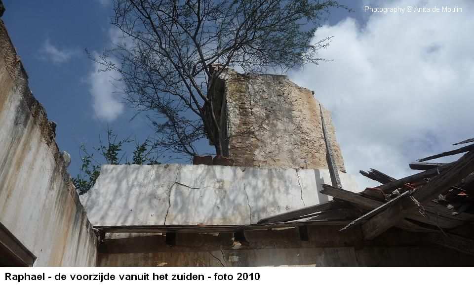 15. Raphael voorzijde vanuit het zuiden 2010